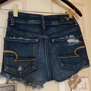 American Eagle Outfitters super stretch hi-rise shortie size 00.